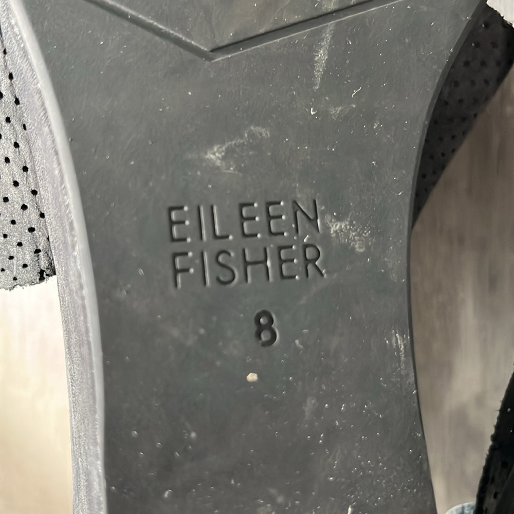 Eileen Fisher Kes‎ 2 Sandals Perforated Nubuck Cross Strap Wedge Women’s 8 Black - Picture 11 of 11